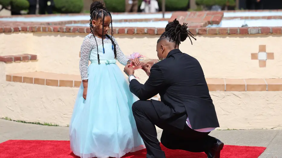 You are currently viewing When Prison Walls Can’t Stop Love: Understanding Family Connection in the Shadow of Incarceration